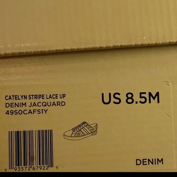 NIB Michael Kors Logo Denim Jacquard Sneakers - Picture 6 of 6
